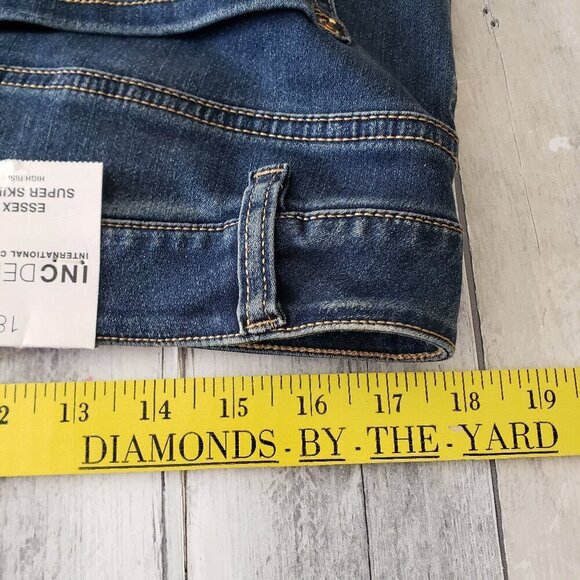 NWT - INC Denim Essex Super Skinny Jeans - Size 18/34L Curvy - Picture 8 of 8
